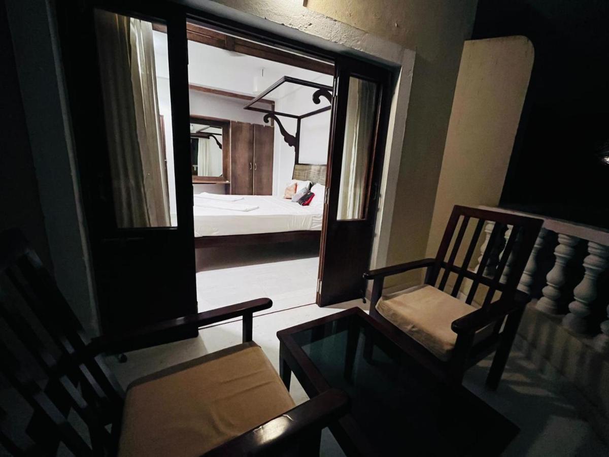 Naga Cottages Morjim Extérieur photo