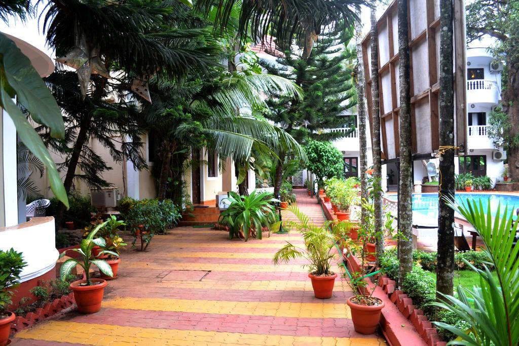 Naga Cottages Morjim Extérieur photo